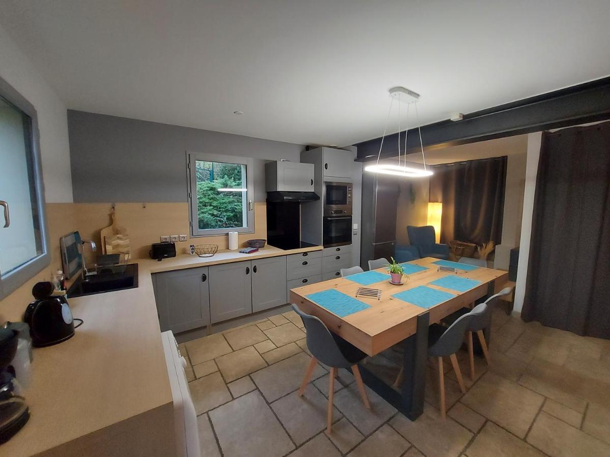 Entre Lac Et Montagne, Chaleureuse Maison 3 Pieces Avec Tres Belle Vue Lac D'Annecy. Terrasse, Jardin, Parking, Cheminee, Barbecue …. Сен-Жорьо Экстерьер фото
